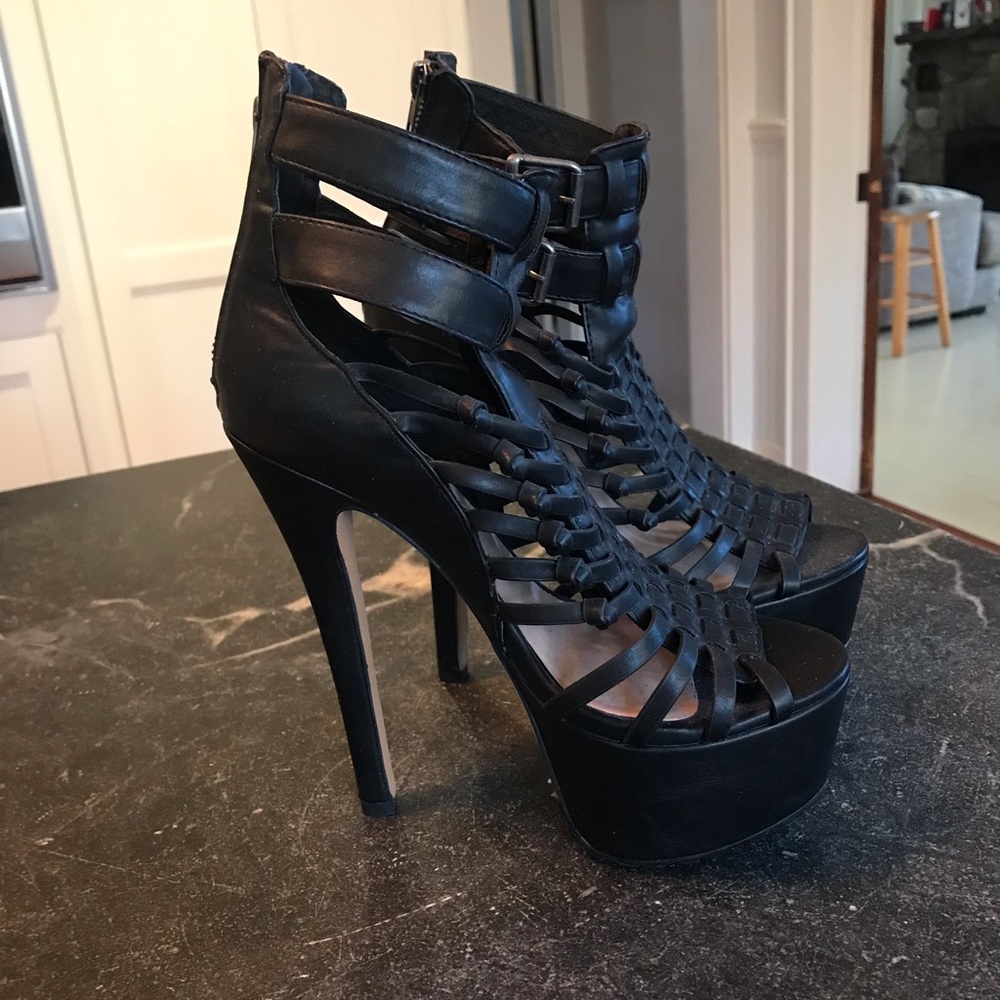 Zigi Soho Aribella platform shoes